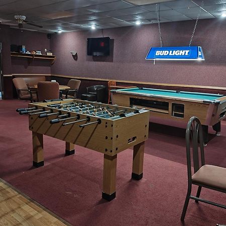 The Lodge At Russell - Russell Inn Екстер'єр фото