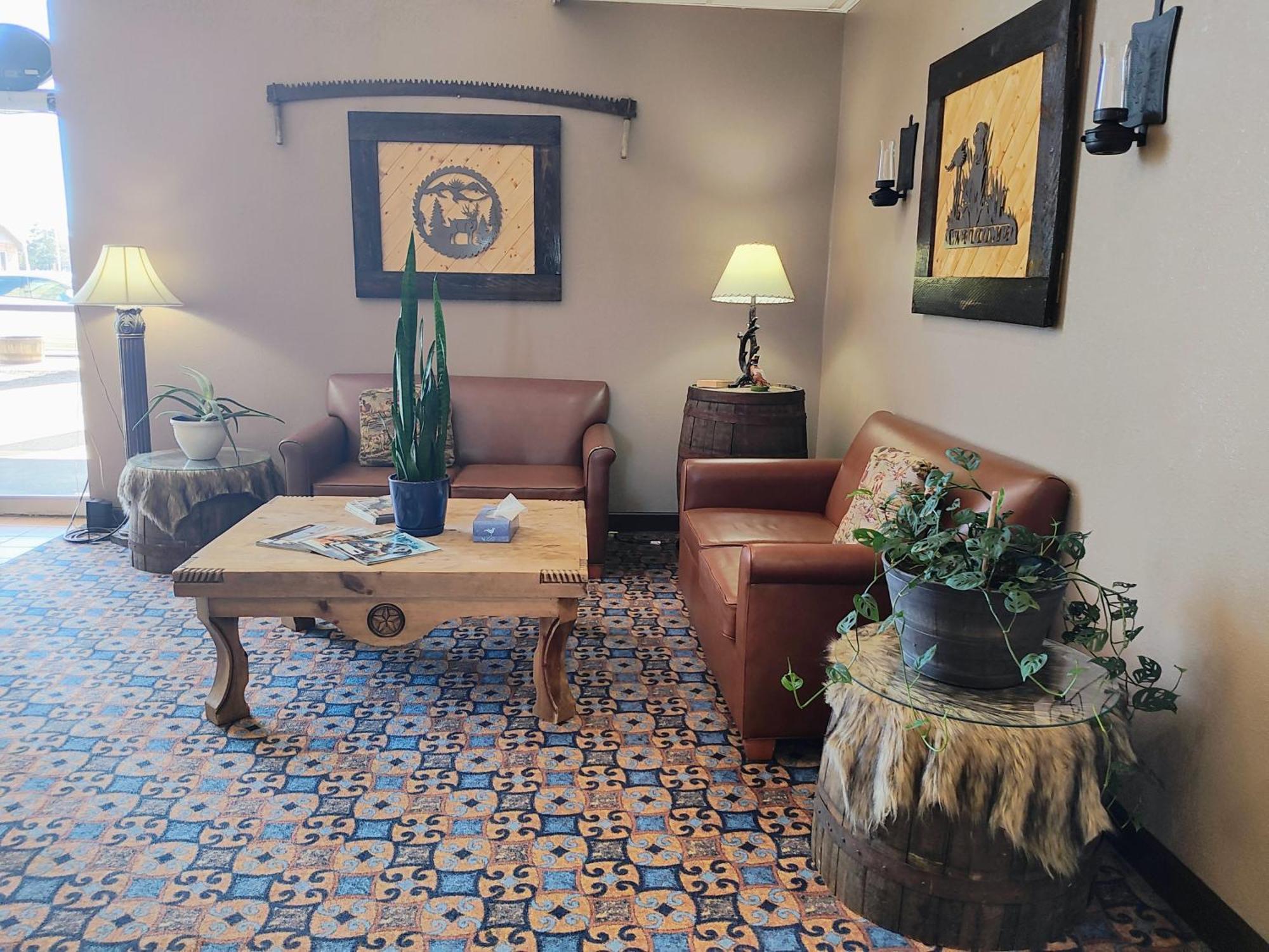 The Lodge At Russell - Russell Inn Екстер'єр фото