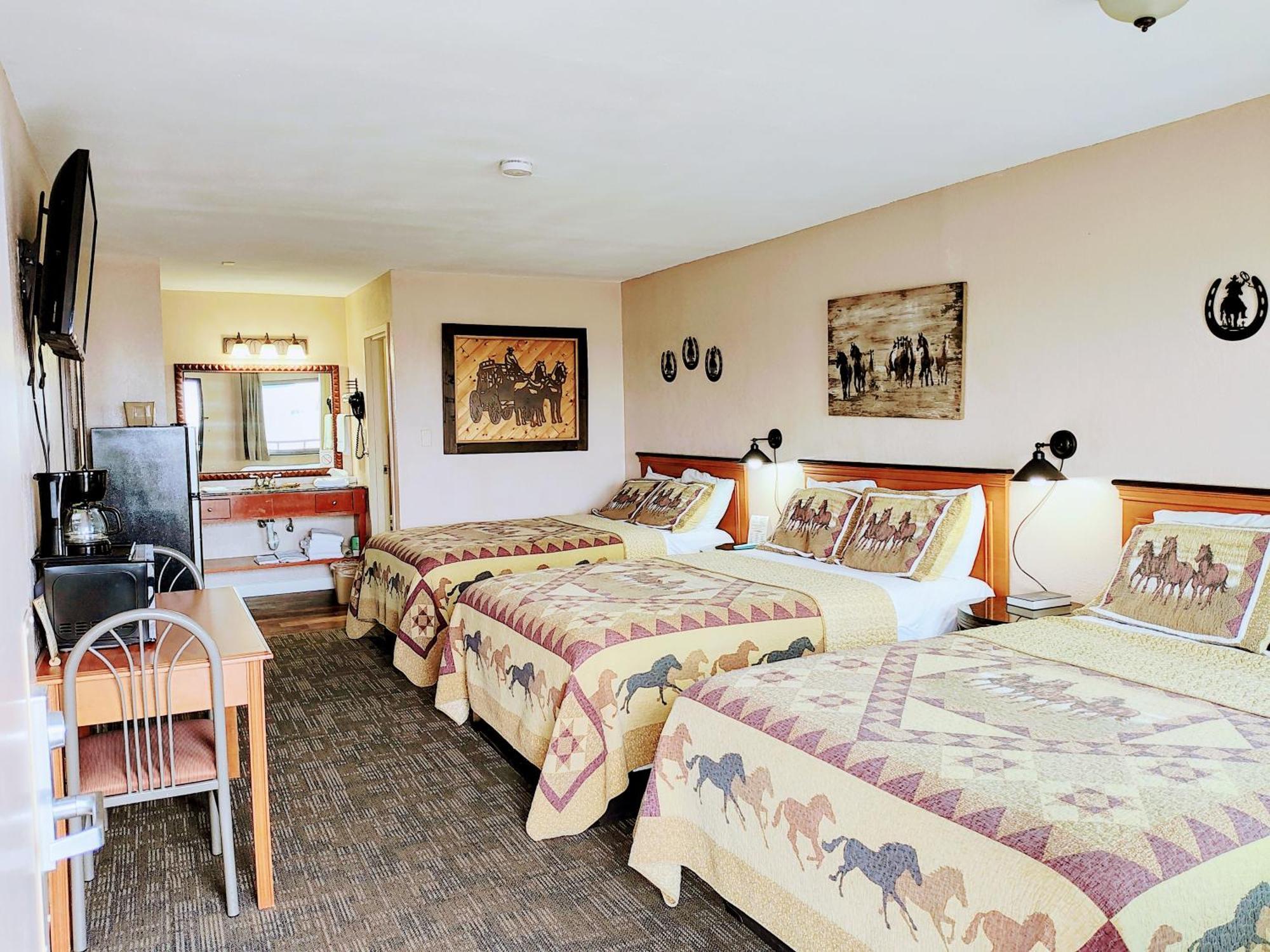 The Lodge At Russell - Russell Inn Номер фото